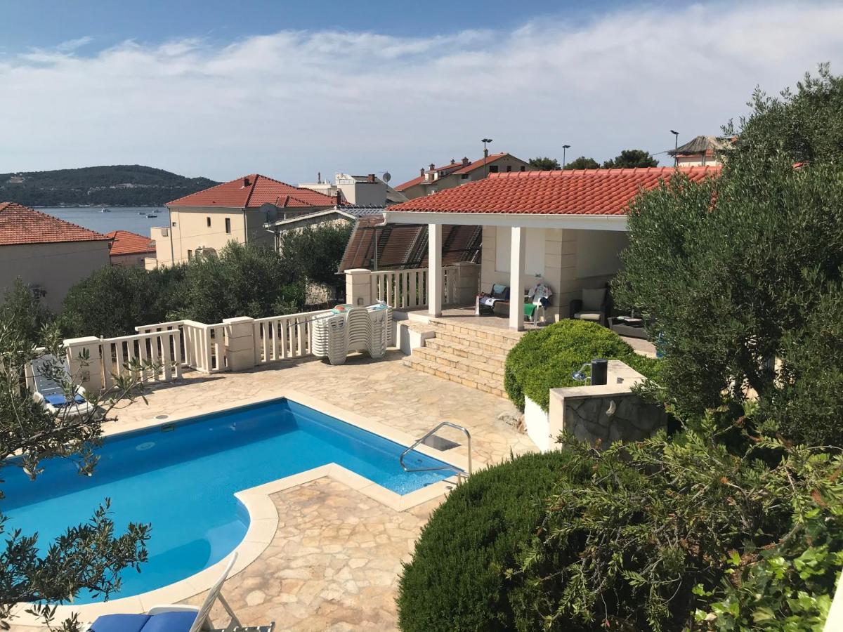 Residence Villa Irena Apartments Трогир Экстерьер фото
