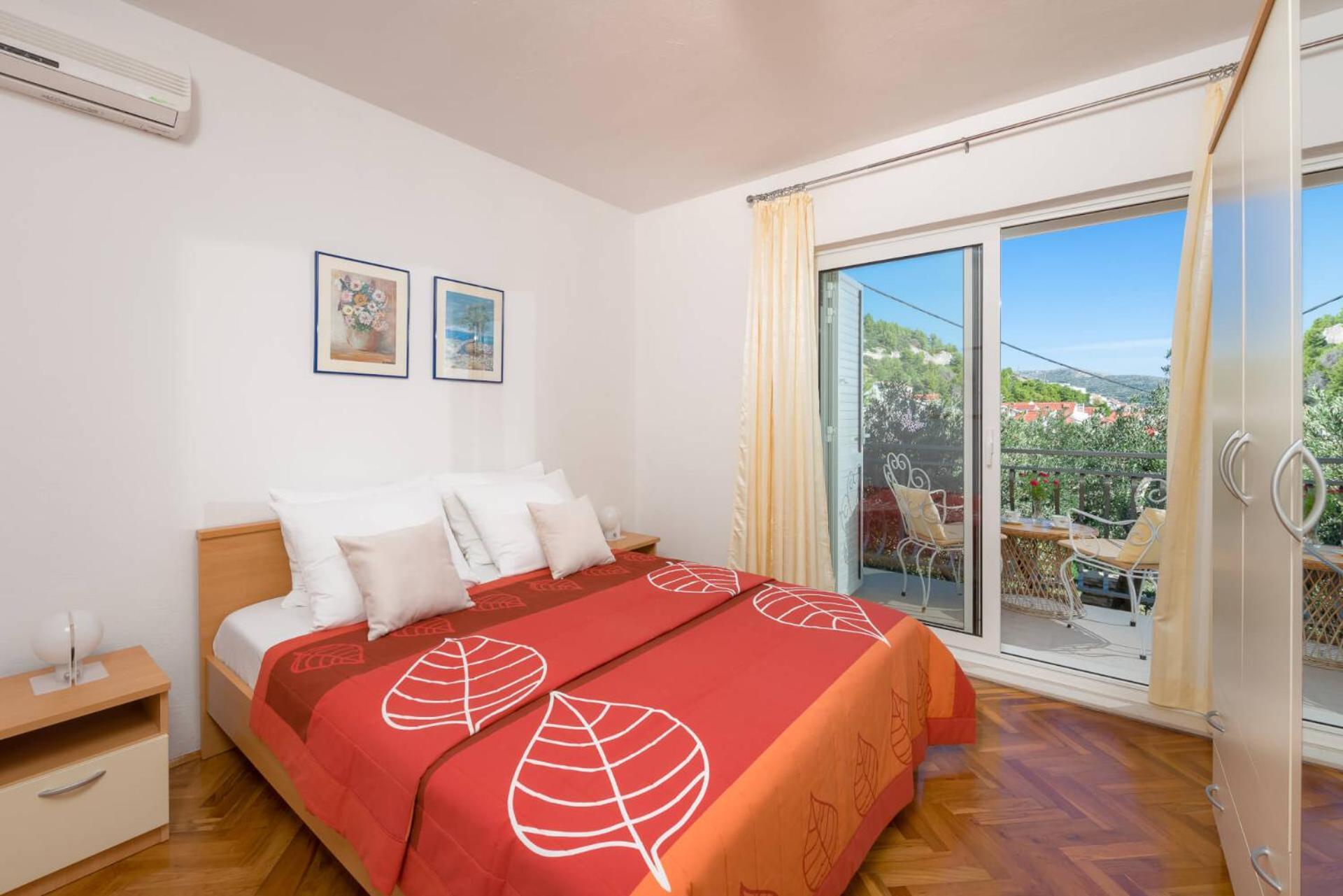 Residence Villa Irena Apartments Трогир Экстерьер фото